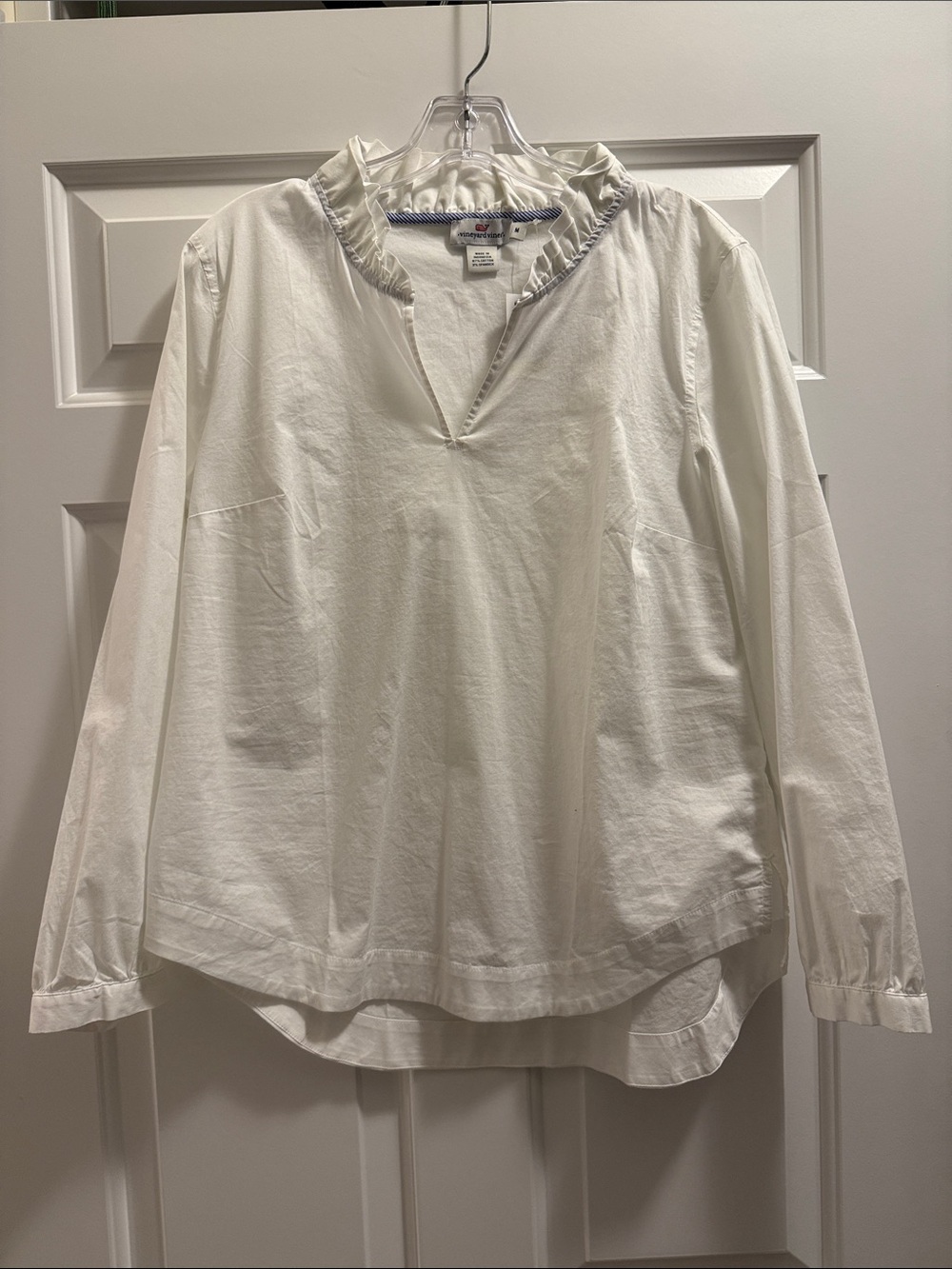 Vineyard Vines White Ruffle V-Neck Long Sleeve Blouse